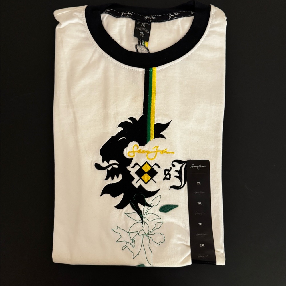 Sean John Black and White Short Sleeve Tee